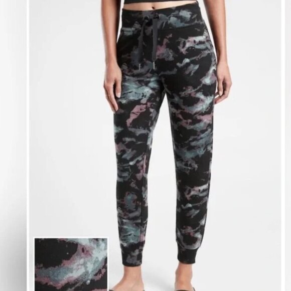 Athleta Balance Printed Jogger Pants Leggings Pockets Tie Dye Black Plus Size 3x - Picture 1 of 11